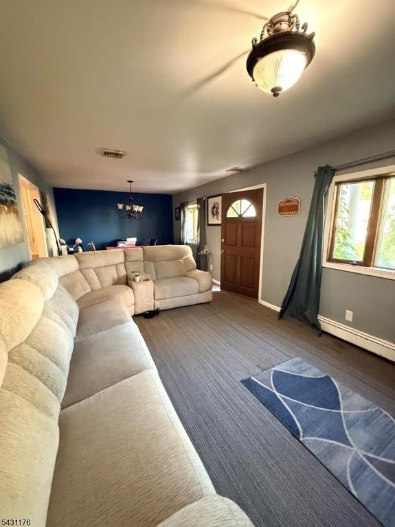 33 Park Dr, Kenilworth Boro, NJ 07033 — photo 5