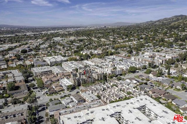 1313 Valley View Road 213, Glendale, CA 91202