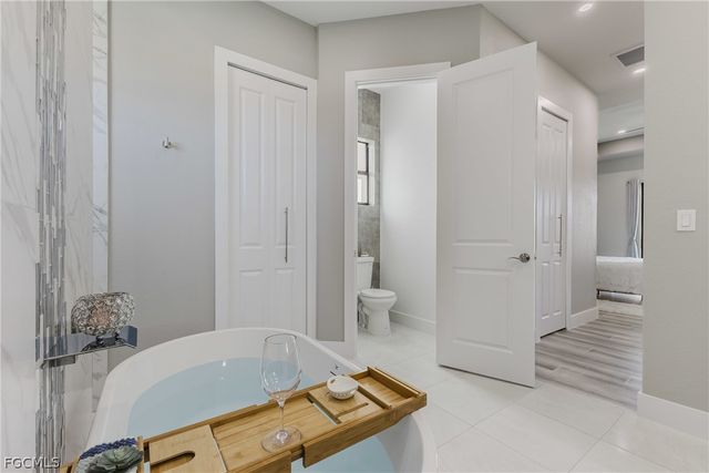 4126 NW 39th ST, Cape Coral, FL 33993