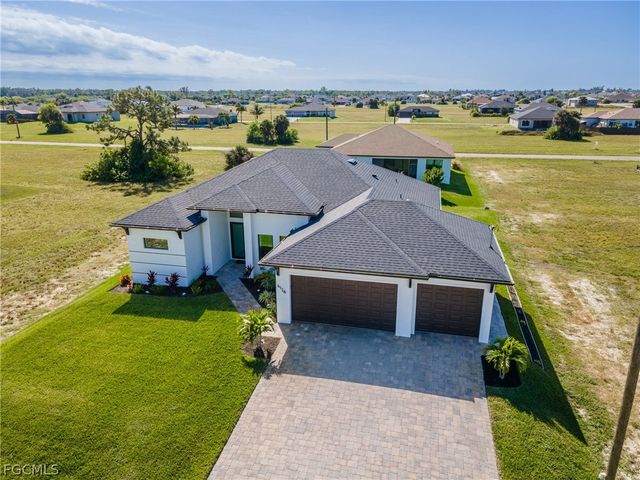 4126 NW 39th ST, Cape Coral, FL 33993