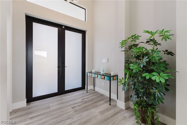 4126 NW 39th ST, Cape Coral, FL 33993