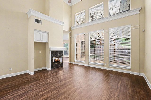 34 Watermill Place, Sugar Land, TX 77479
