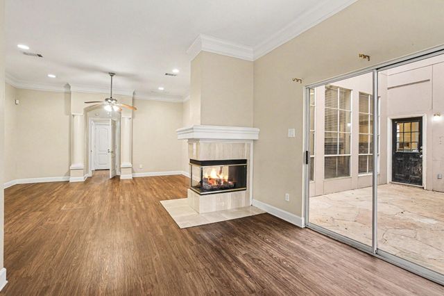 34 Watermill Place, Sugar Land, TX 77479