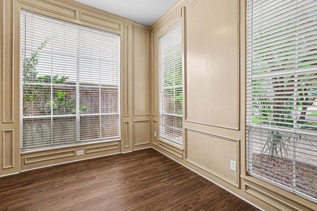 34 Watermill Place, Sugar Land, TX 77479