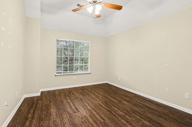 34 Watermill Place, Sugar Land, TX 77479