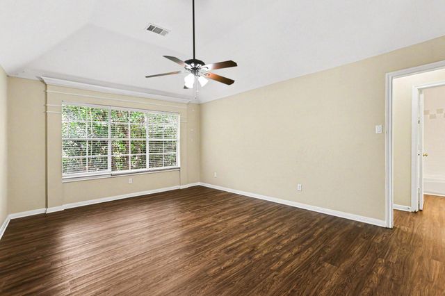 34 Watermill Place, Sugar Land, TX 77479