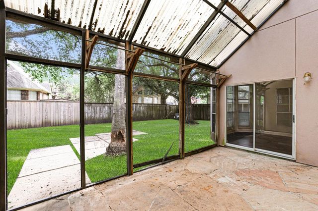 34 Watermill Place, Sugar Land, TX 77479