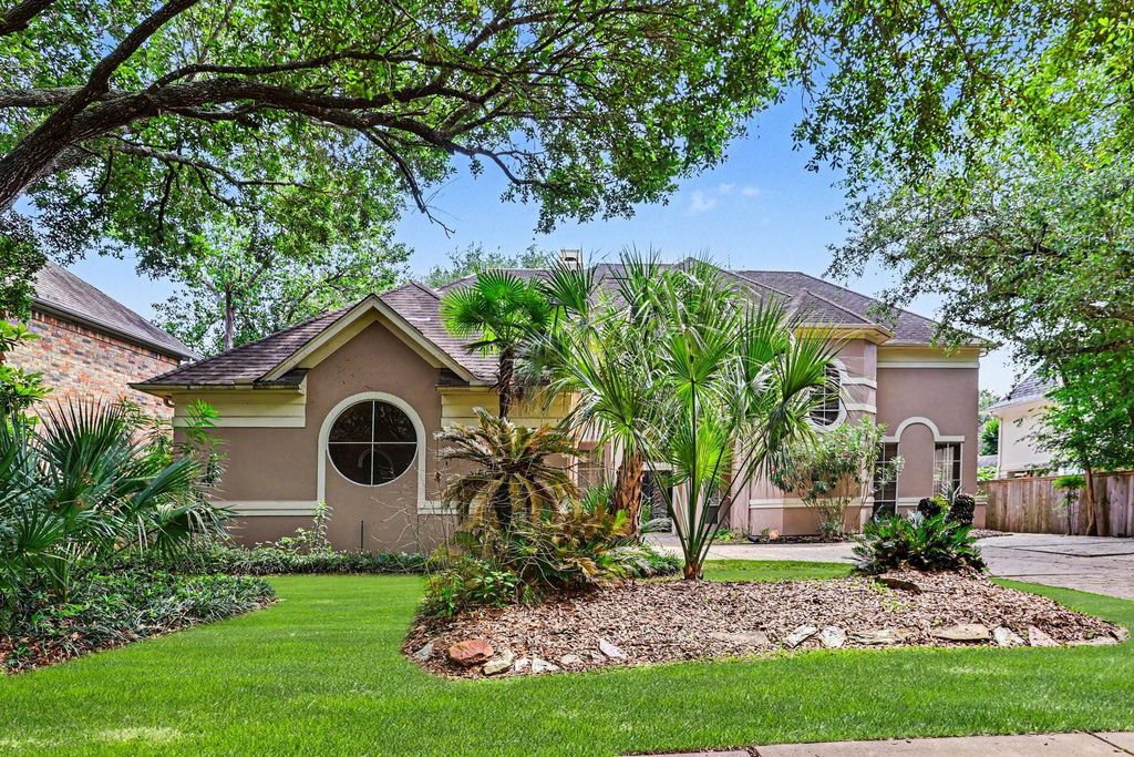 34 Watermill Place, Sugar Land, TX 77479