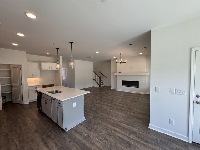 1924 Hildebrand Lane, Columbia, TN 38401