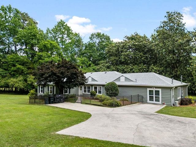76 Shadow Lane, Rome, GA 30165