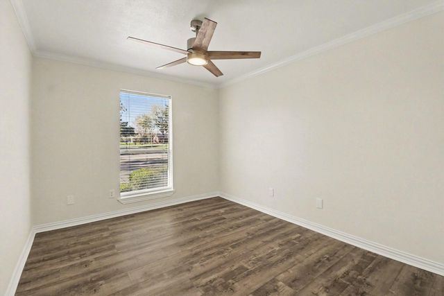 11726 Fallwood Drive, Houston, TX 77065