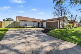 11726 Fallwood Drive, Houston, TX 77065