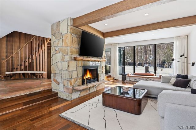 11 Chase Road, Orchard Park, NY 14127