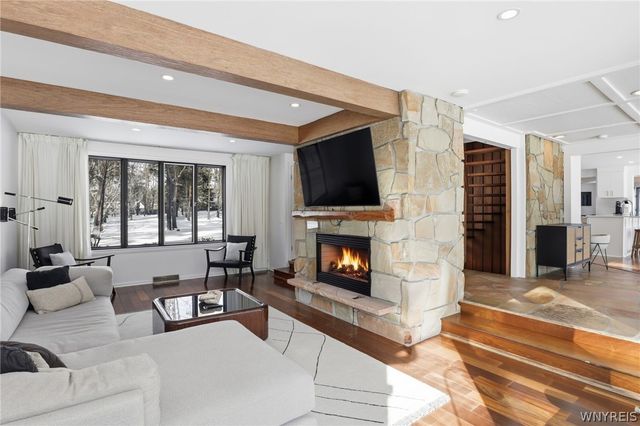 11 Chase Road, Orchard Park, NY 14127