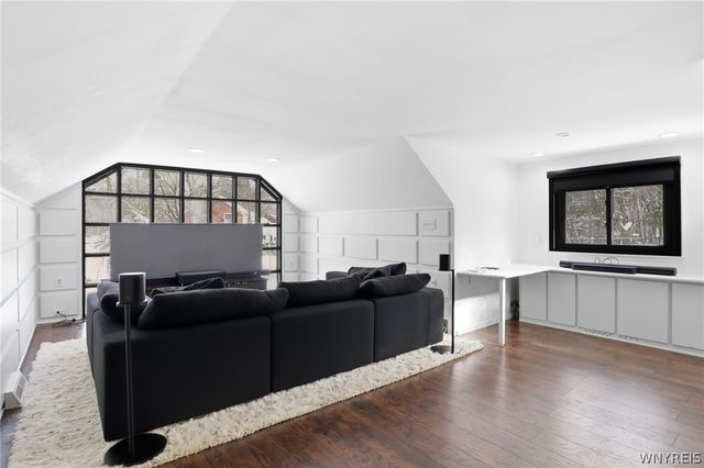 11 Chase Road, Orchard Park, NY 14127