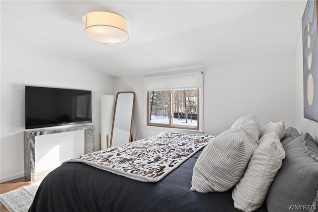 11 Chase Road, Orchard Park, NY 14127