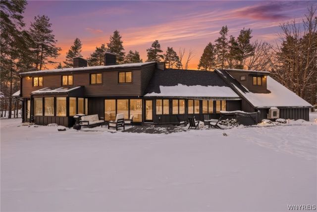 11 Chase Road, Orchard Park, NY 14127