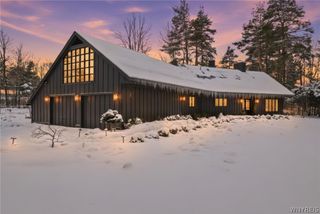 11 Chase Road, Orchard Park, NY 14127