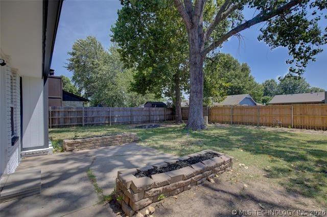 1009 W Memphis Street, Broken Arrow, OK 74012