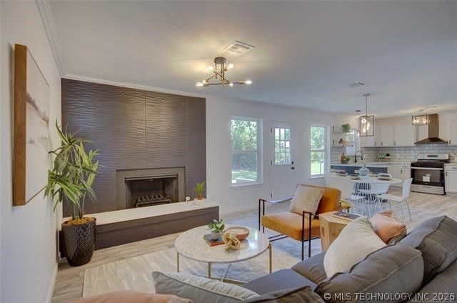 1009 W Memphis Street, Broken Arrow, OK 74012