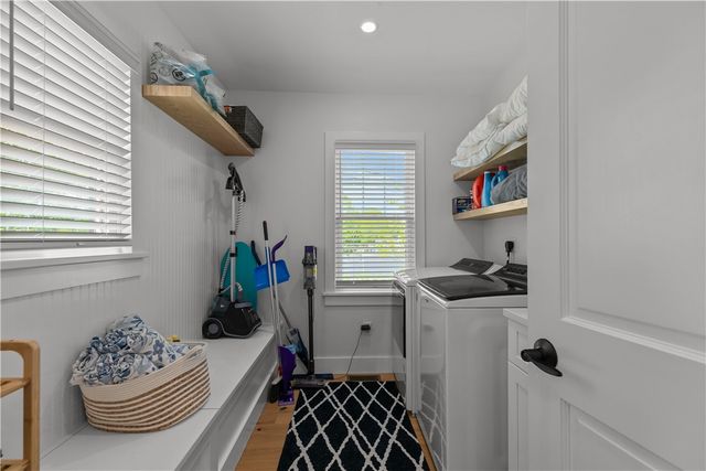 109 Carroll Avenue, Newport, RI 02840