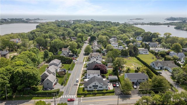 109 Carroll Avenue, Newport, RI 02840