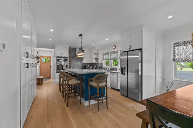 109 Carroll Avenue, Newport, RI 02840