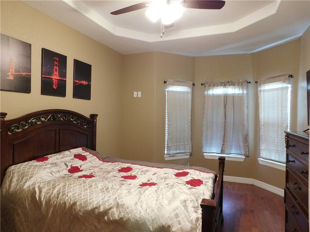 518 CR 2111, Alice, TX 78332