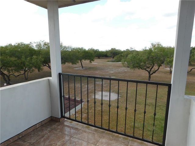 518 CR 2111, Alice, TX 78332