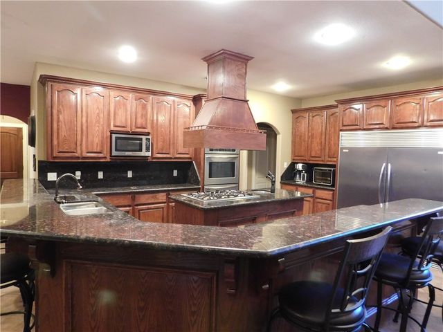 518 CR 2111, Alice, TX 78332