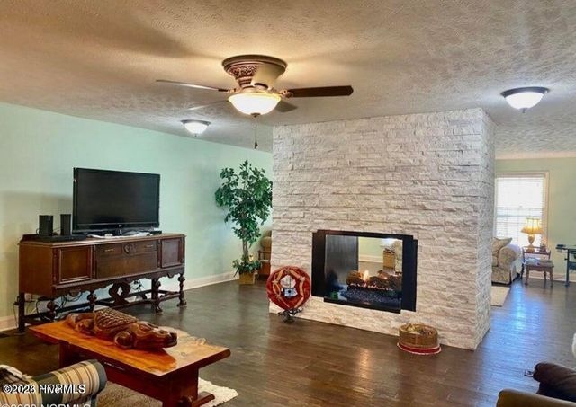 4803 Andrew Jackson Highway SW, Chadbourn, NC 28431