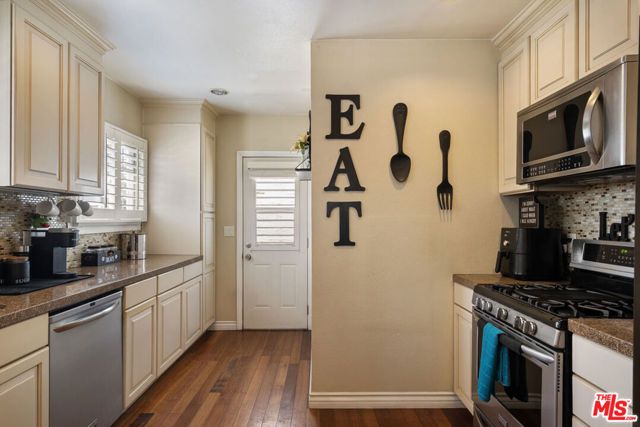 501 Plaza Serena, Ontario, CA 91764