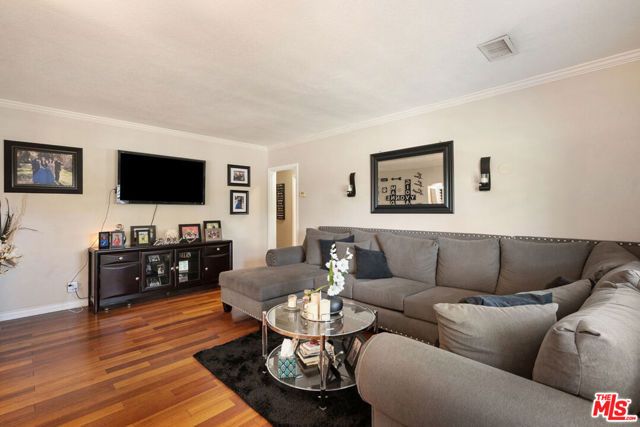 501 Plaza Serena, Ontario, CA 91764