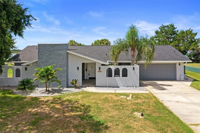 11930 W BAYSHORE DRIVE, Crystal River, FL 34429