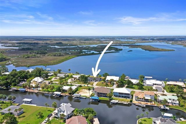 11930 W BAYSHORE DRIVE, Crystal River, FL 34429