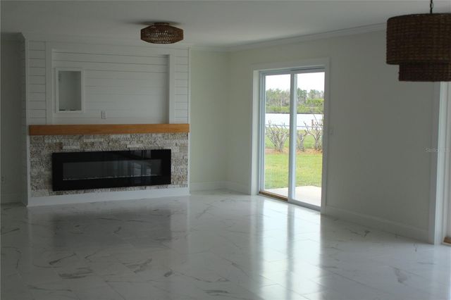 11930 W BAYSHORE DRIVE, Crystal River, FL 34429