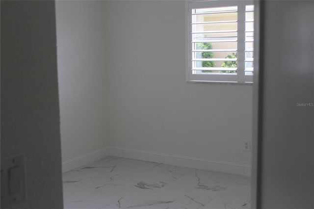 11930 W BAYSHORE DRIVE, Crystal River, FL 34429