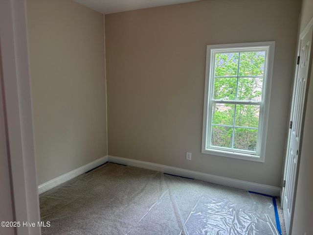 410 Hadnot Avenue, Maysville, NC 28555