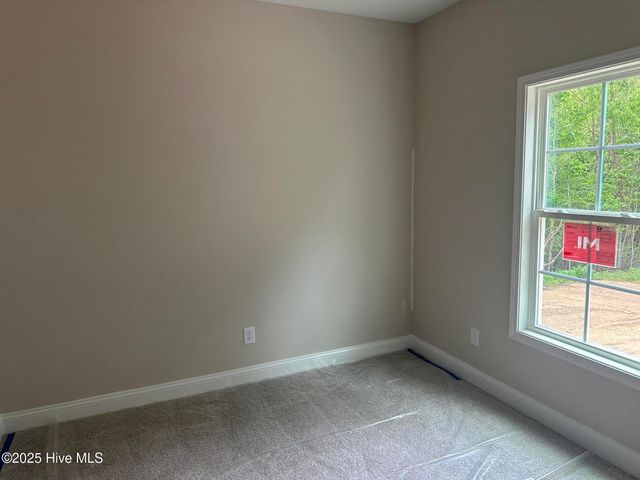 410 Hadnot Avenue, Maysville, NC 28555
