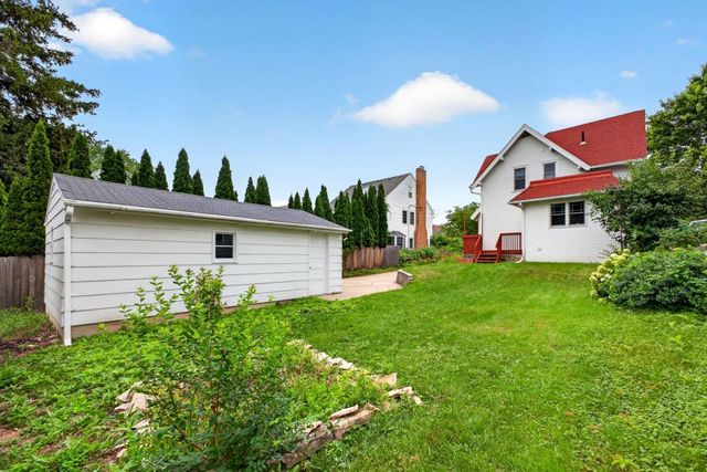 429 15th Avenue SW, Rochester, MN 55902