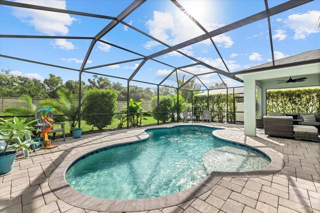 7448 47TH AVENUE CIRCLE E, Bradenton, FL 34203