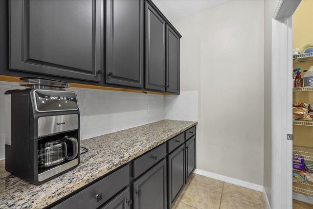7448 47TH AVENUE CIRCLE E, Bradenton, FL 34203