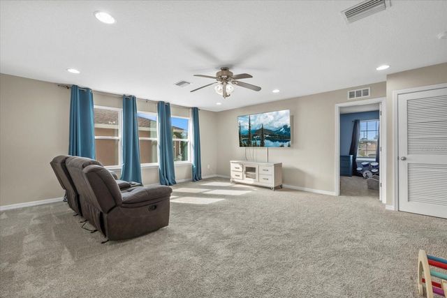 7448 47TH AVENUE CIRCLE E, Bradenton, FL 34203