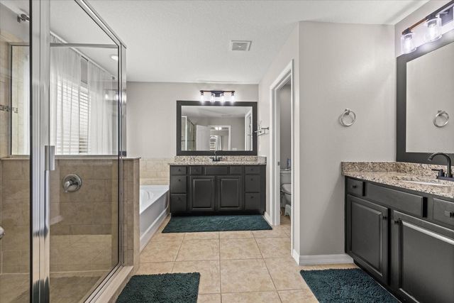 7448 47TH AVENUE CIRCLE E, Bradenton, FL 34203