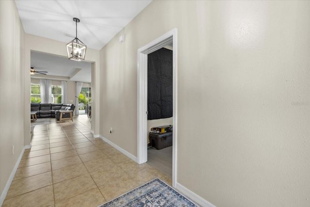 7448 47TH AVENUE CIRCLE E, Bradenton, FL 34203