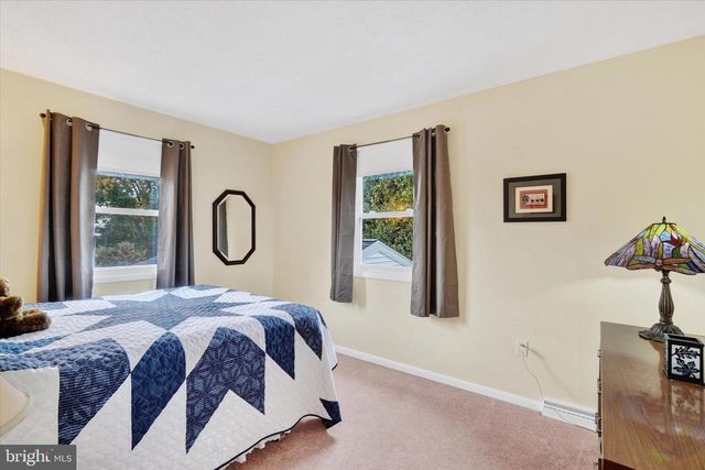 35 INDEPENDENCE DR, New Freedom, PA 17349
