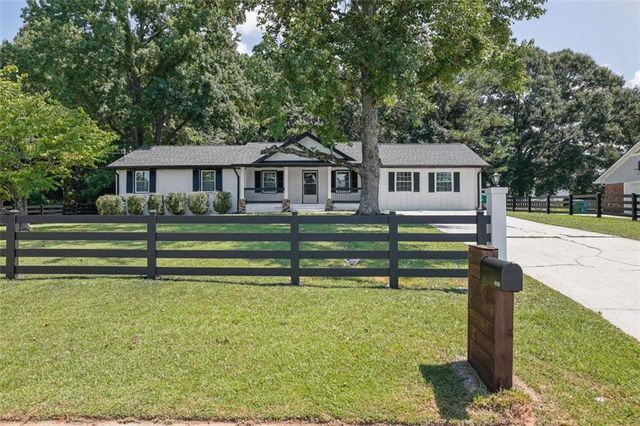 1686 NORTON ESTATES Drive, Snellville, GA 30078