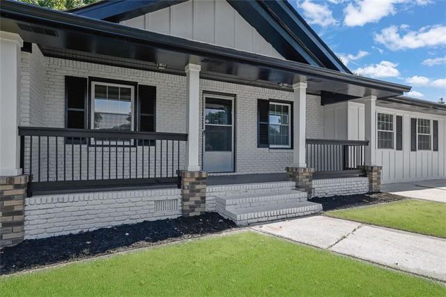 1686 NORTON ESTATES Drive, Snellville, GA 30078