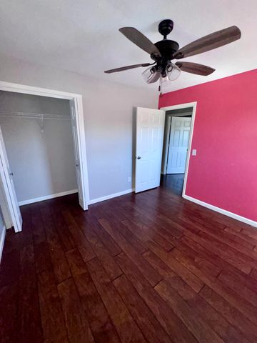 7740 Old Mayfield Road, Paducah, KY 42003