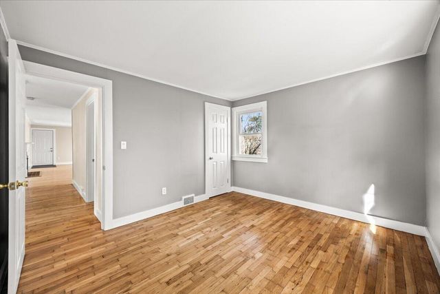 365 Phinneys Lane, Centerville, MA 02632